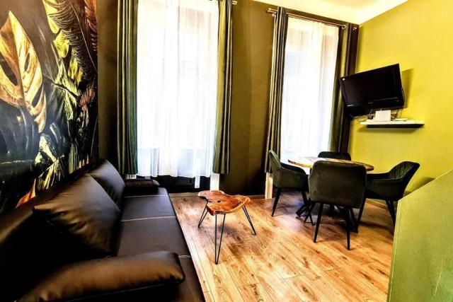 Modern flat with great location for longer stays