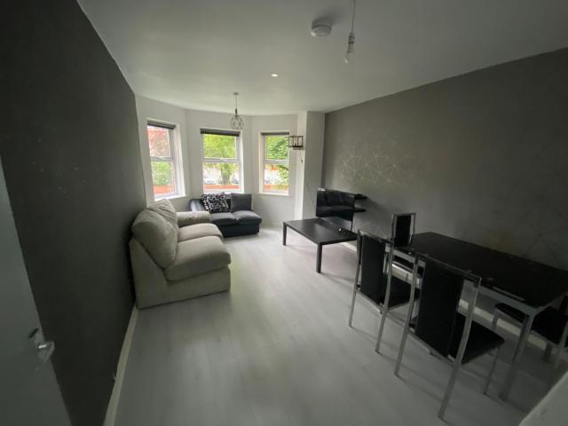 Charming1Bed in serene historic area close to town