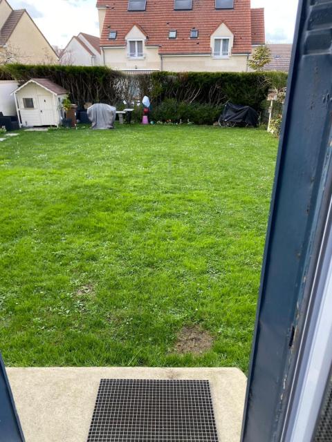 Studio cosy avec jardin Chatou
