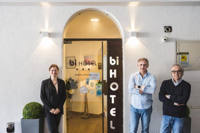 Bi Hotel