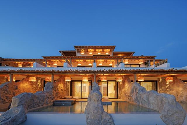 WhiteArt Suites