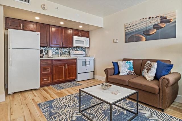 Vincson Island Paradise at Royal Kahana