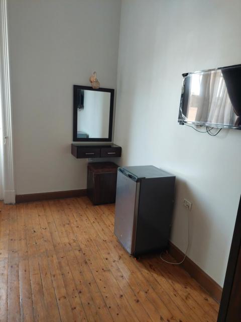 Zoser hostel