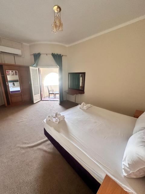 Zoser hostel