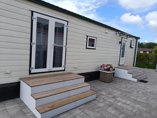 Cozy chalet near Amsterdam at Camping Venhop