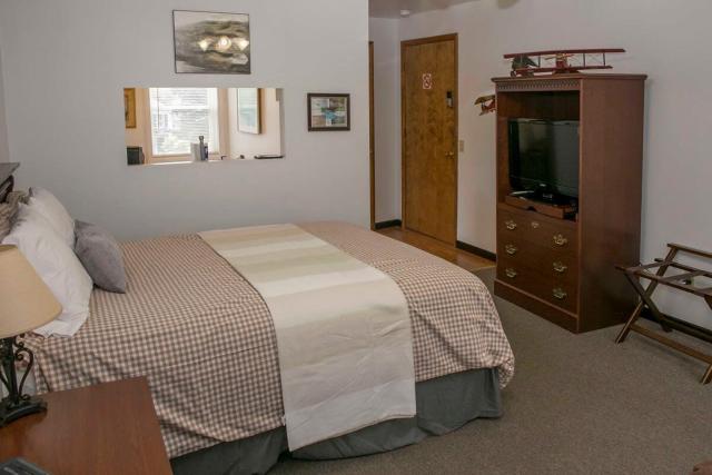 The Jenny Suite 4