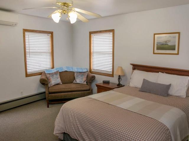 The Jenny Suite 4