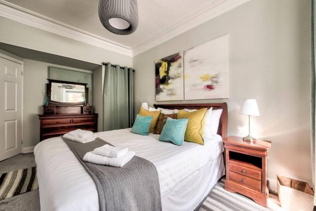 GuestReady - Spacious and Beautiful 2BR Flat in Morningside