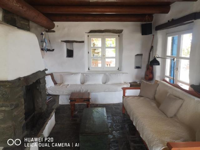 Villa Antinaxos