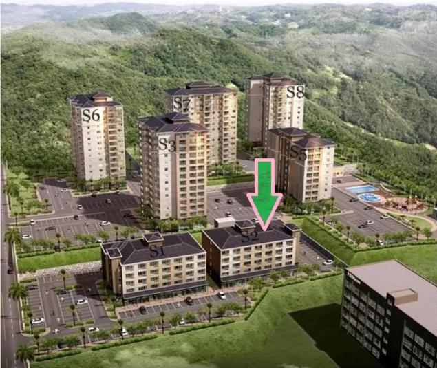 Cozy Condo in Clark Pampanga with Free Parking & Pool Access