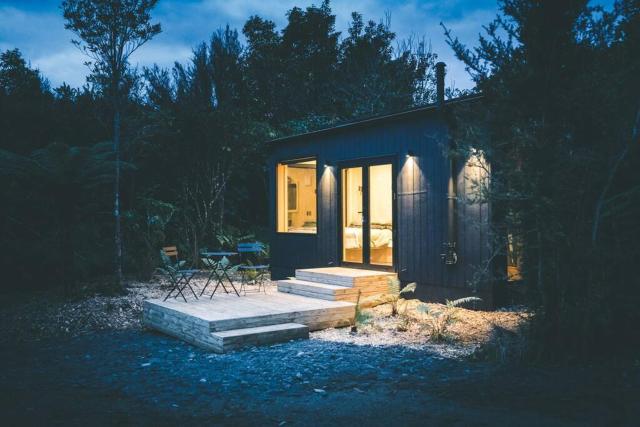 Off-grid Wilderness Cabin