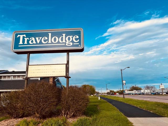 Travelodge by Wyndham Valleyfair Shakopee