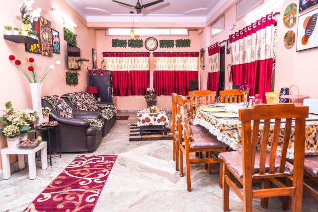 4 BHK Furnished Flat - Near Charminar and Salar Jung Museum