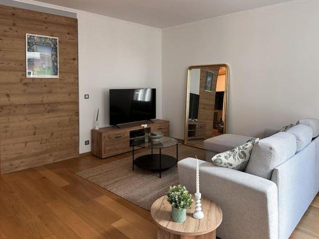 Hypercentre 80m2, à deux pas du Château des Rohan