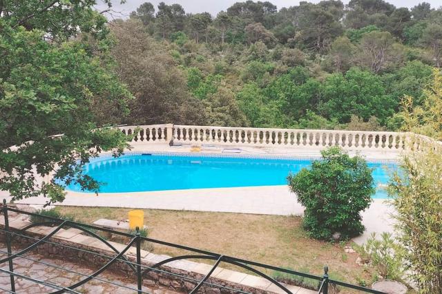 Loue grand appartement 40m, 2 pièces