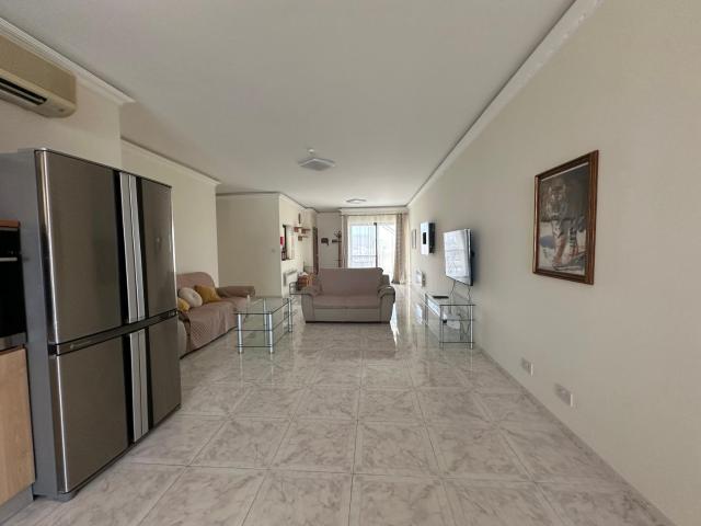 Spacious airy penthouse near Bugibba square
