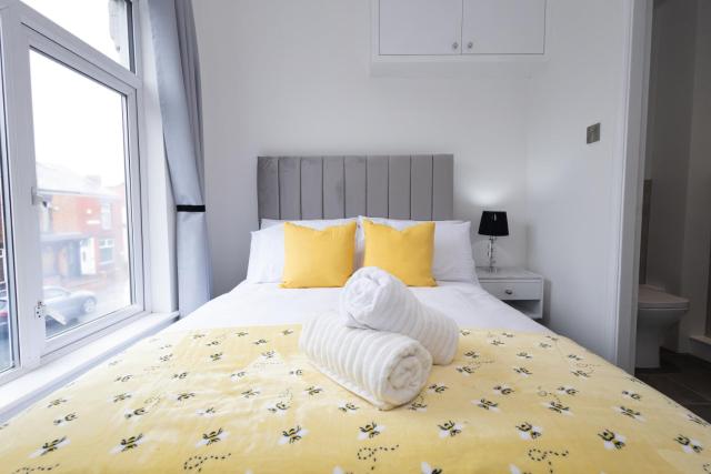 Modern Boutique Studios in Central Bolton Perfect for Contractors & Short Stays