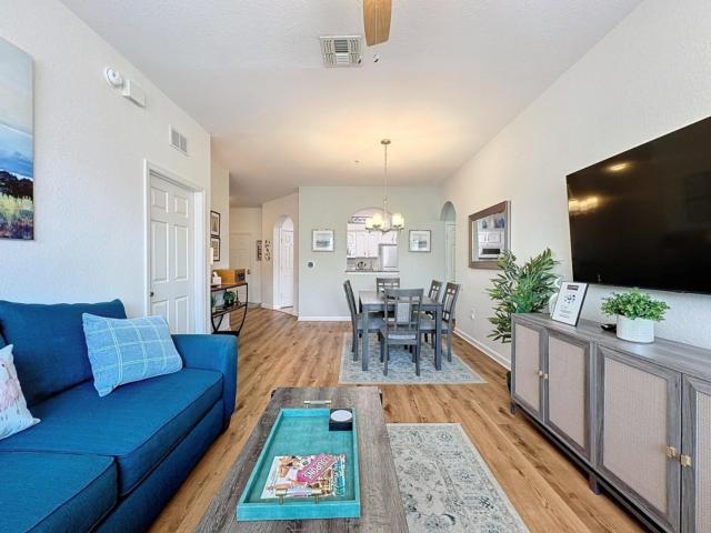 Summer Dreams 3 Bed Condo in Windsor Hills condo