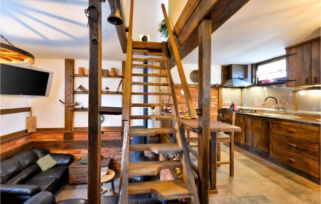 Pet Friendly Home In Popovaca