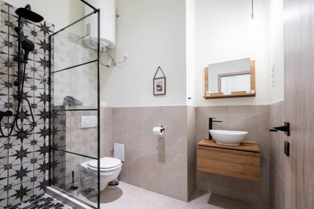 Brody 46 Boutique Rooms