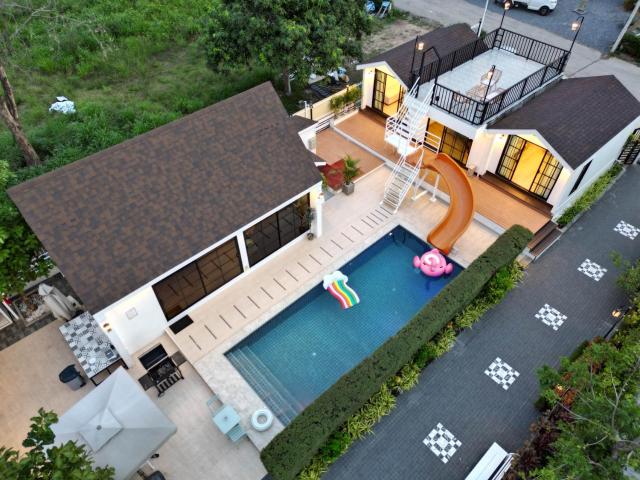 Chamonte Pool Villa Khao Yai
