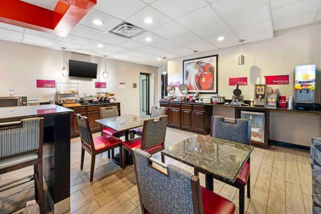 Best Western Plus Gen X Inn