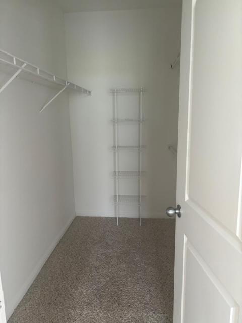 Room A for rent long term