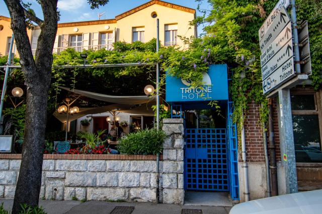 Hotel Tritone