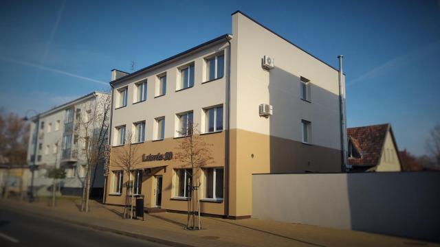 Laisves 30