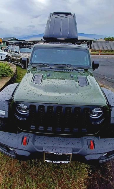 CampCar Maui Jeeps SUVs Hybrid Camper van Rentals with equipment and Travel Advice