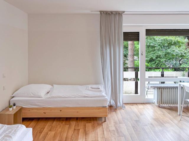 T&K Apartments - Krefeld - 1 Zimmer Apartment mit schönem Gartenblick - 25min FAIR DUS