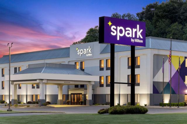 Spark By Hilton Newcomerstown
