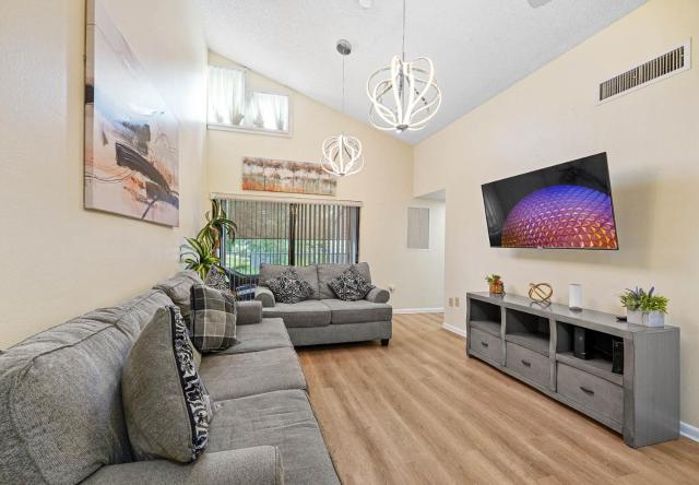 3648 Orlando Vacational Apartment
