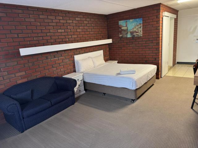 Mid City Plantation Motel