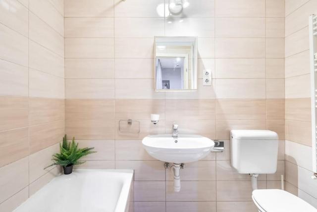 Cityscape Budget Apartments Alfa