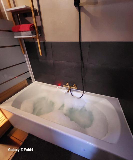 StarWars SAUNA Jacuzzi balneo à 10 minutes de Disneyland
