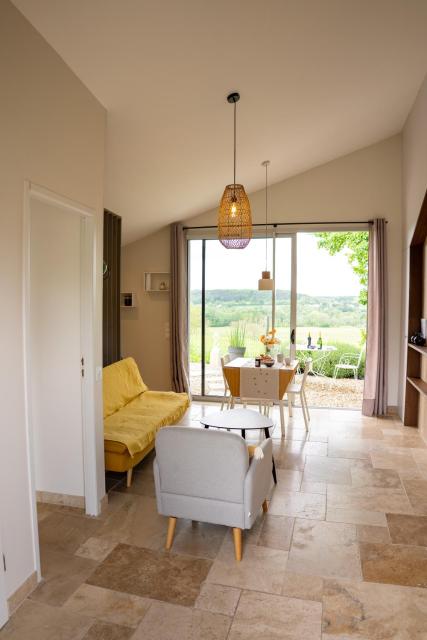 Spa nordique avec vue sur la campagne