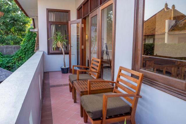 Atres Griya Villa 5 Private Bedroom Kuta