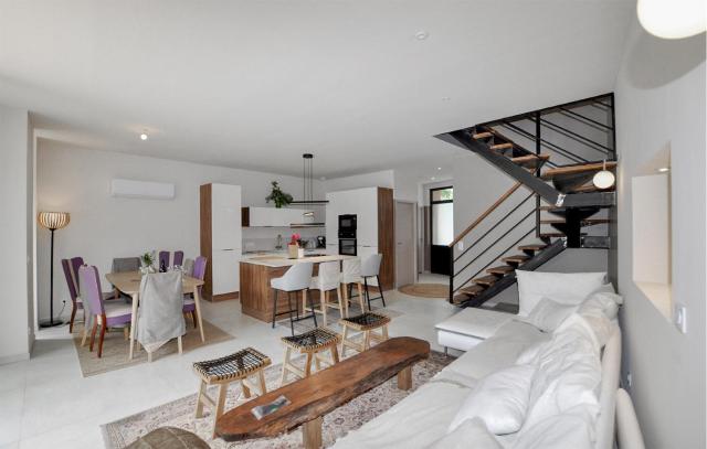 Amazing Home In Ille-Sur-Têt