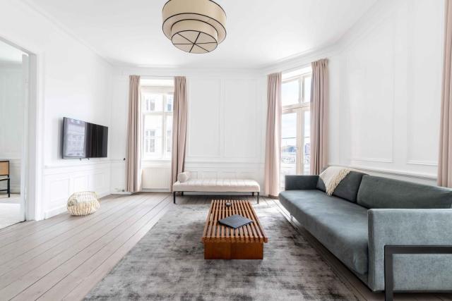 Chic Apartment in Vibrant Area by Copenhagen Canals