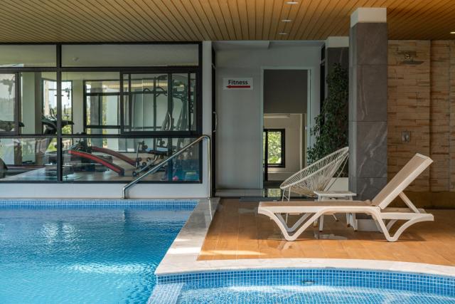 Great Hill Color Mood Pool Gym Naiyang