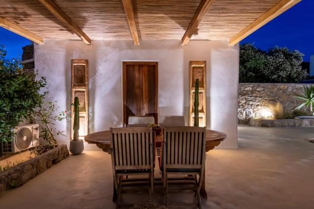 Villa Sea Walk Mykonos 200m to ftelia beach