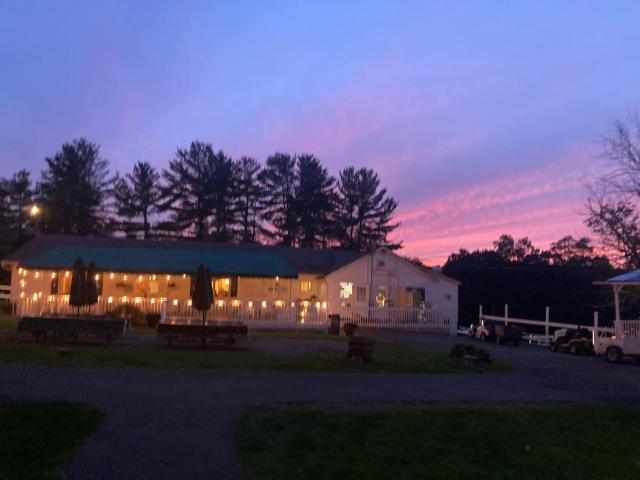 Gavin's Iris h Country Inn
