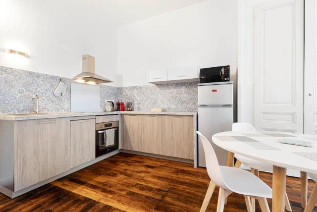 appartement 2 pièces Jean Macé et stationnement
