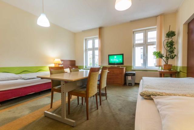 Hostel Nina