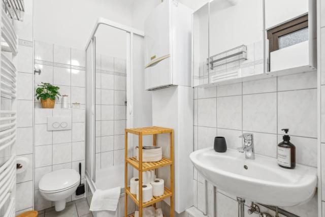 FABYLOUS Homes City Apartment I Gruppen I Waschtrockner I Balkon I belebte Lage