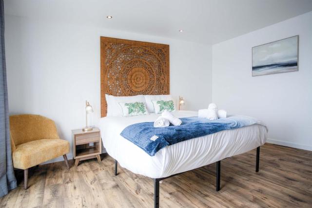 Skyline Duplex Penthouse - 3 Bedroom - Llanelli