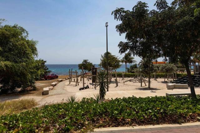 Oceanfront 3 Bedroom house
