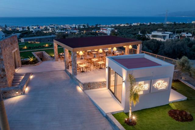 Deos Luxury Suites - Adults Only