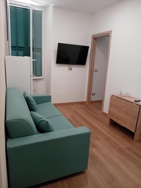 Diana Home 1